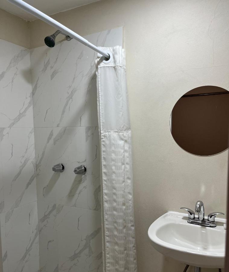 Hotel Villagran ติฮัวนา ภายนอก รูปภาพ